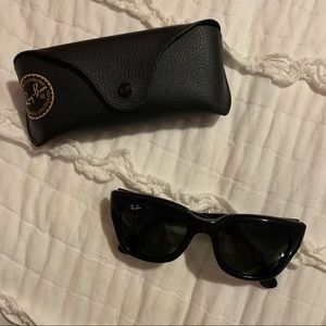 Brand new Ray Ban sunglasses